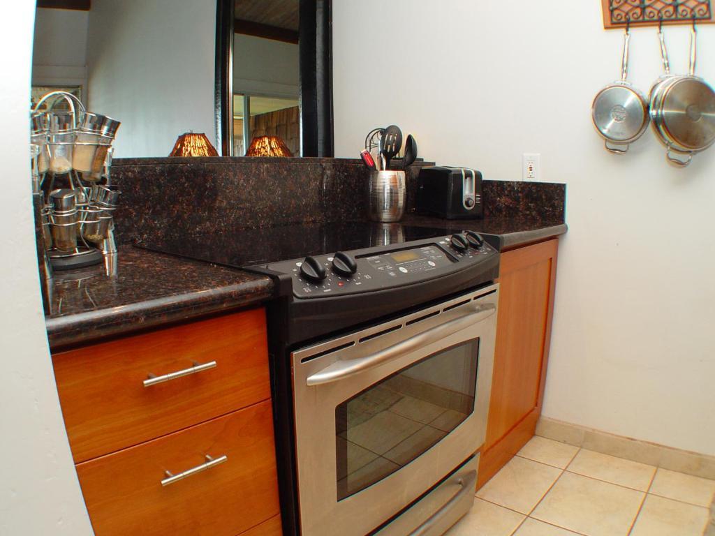 The Kulakane Aparthotel Lahaina Δωμάτιο φωτογραφία